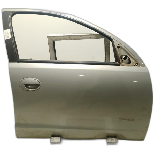PORTA DIANTEIRA DIREITA CHEVROLET MONTANA SPORT 1.8 2005