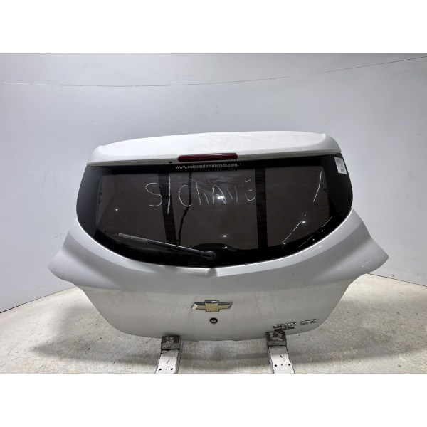 TAMPA TRASEIRA BRANCO CHEVROLET ONIX HATCH LTZ 1.4 2016