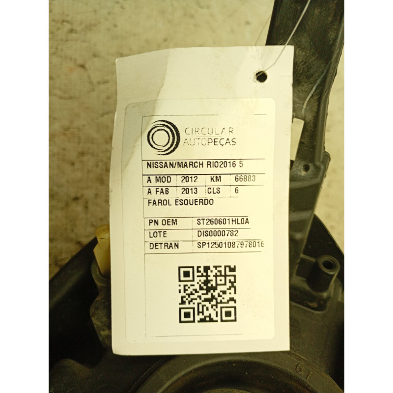 Farol Esquerdo Nissan March 2012 a 2014