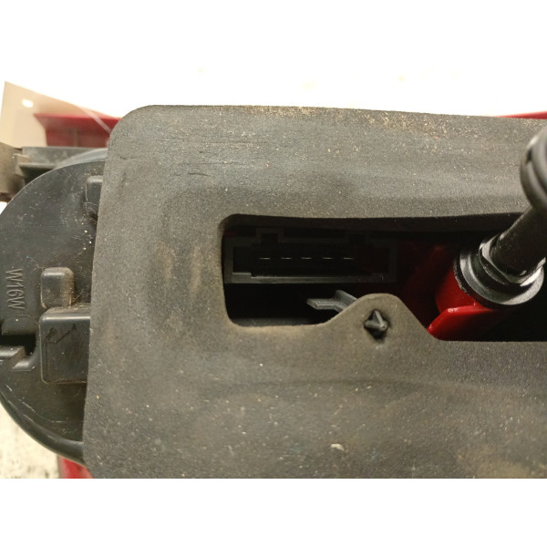 LANTERNA TRASEIRA ESQUERDA VOLKSWAGEN FOX PRIME 2010/2011
