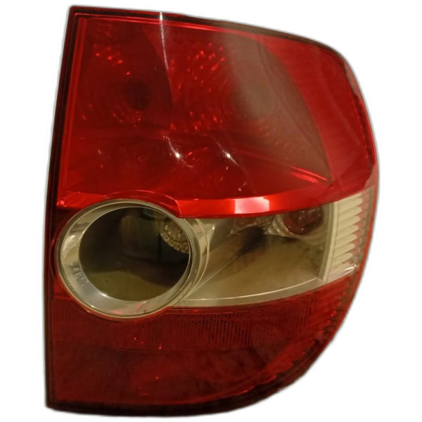LANTERNA TRASEIRA DIREITA VOLKSWAGEN FOX CITY 2005/2006