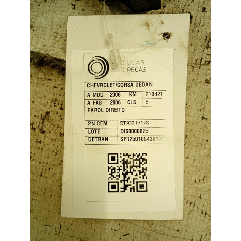 FAROL DIREITO CHEVROLET CORSA SED. MAXX 1.8 2006/2006