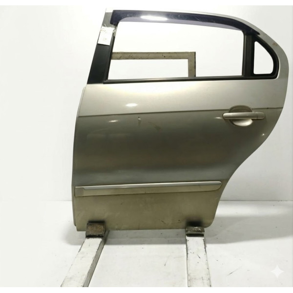 PORTA TRASEIRA ESQUERDA PRATA VOLKSWAGEN VOYAGE 2009/10