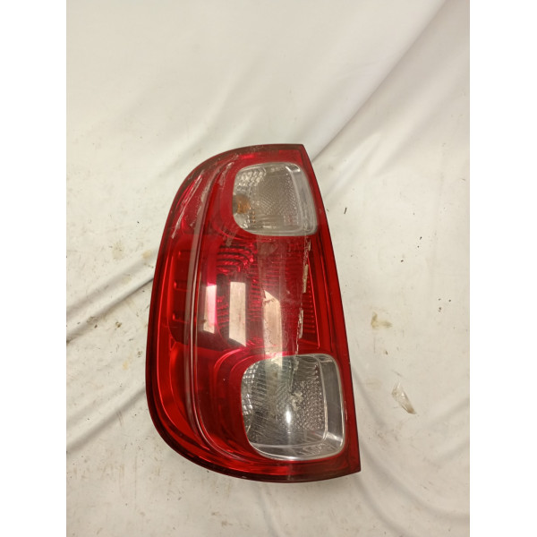 LANTERNA TRASEIRA ESQUERDA FIAT UNO SPORTING 1.4 2012 