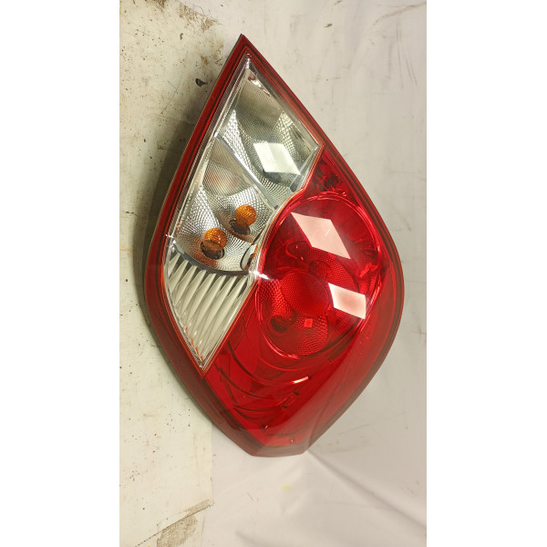 LANTERNA TRASEIRA DIREITA CHEVROLET CAPTIVA SPORT 2.4 11/12