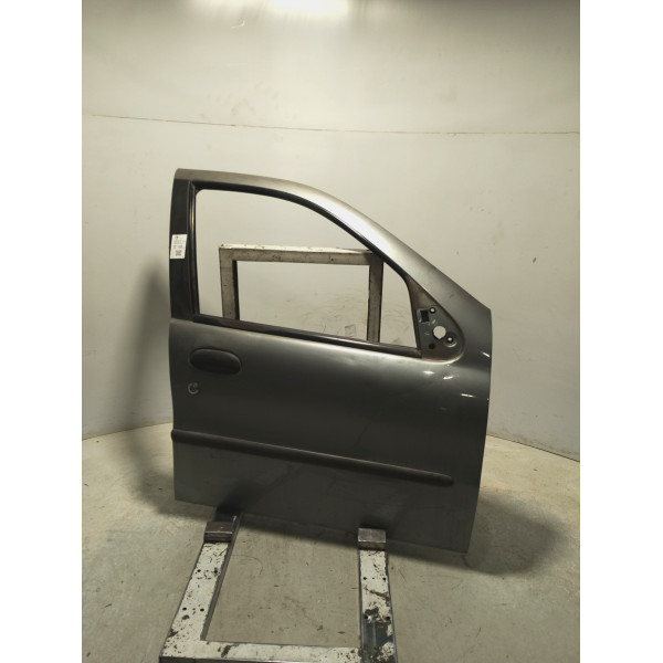 PORTA DIANTEIRA DIREITA FIAT PALIO FIRE 1.0 4P 2005/2006