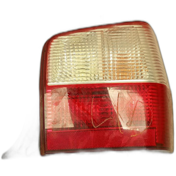 LANTERNA TRASEIRA DIREITA FIAT UNO MILLE 1.0 F.FLEX 05/06