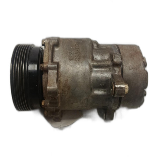 COMPRESSOR DO AR-CONDICIONADO VOLKSWAGEN BORA 2.0 FLEX 10/11
