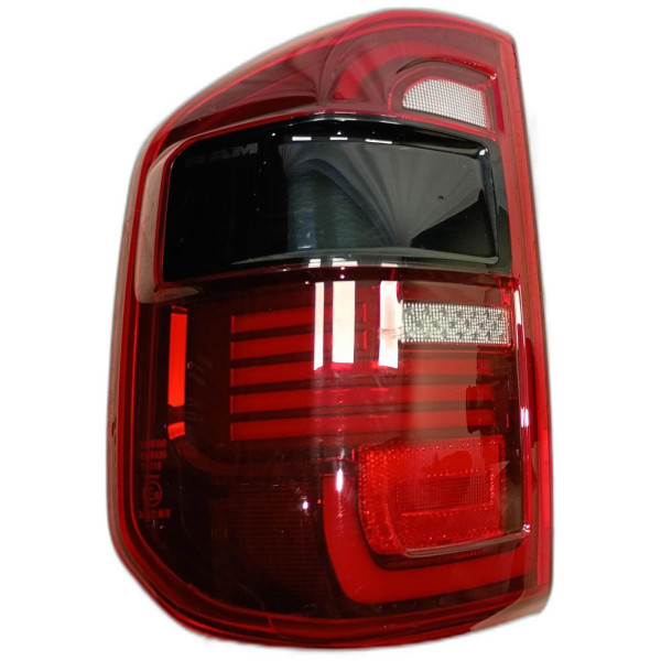 LANTERNA TRASEIRA ESQUERDA RAM RAMPAGE R/T 2.0 2025/26