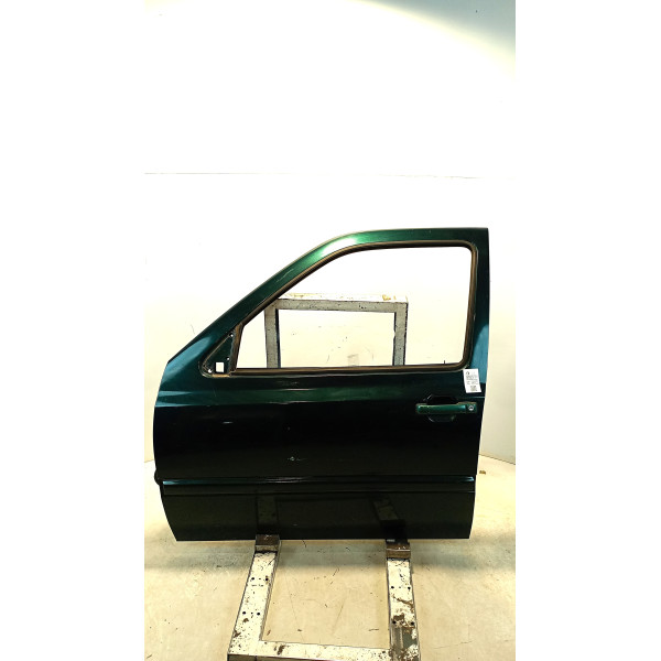 PORTA DIANTEIRA ESQUERDA VOLKSWAGEN GOLF GLX 2.0 4P 1996/96