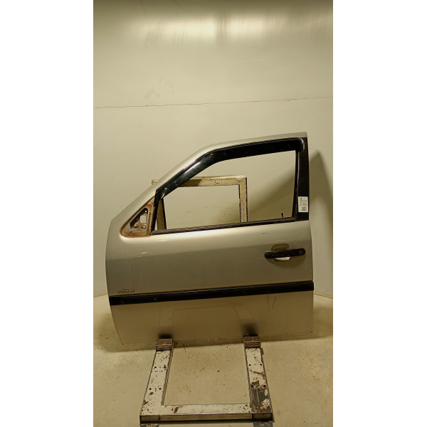PORTA DIANTEIRA ESQUERDA VOLKSWAGEN GOL 1.6 MI POWER 05/05