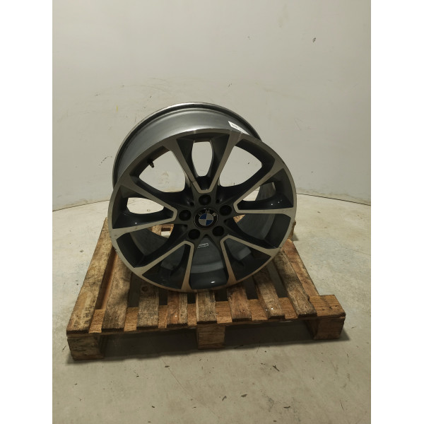 RODA DIANTEIRA DIREITA BMW X5 ARO 19 4.4 V8 2013