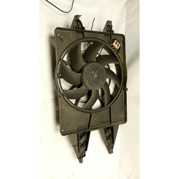 ELETROVENTILADOR FORD FOCUS SEDAN GHIA 2.0 16V MEC 2005