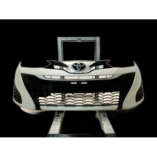 PARA-CHOQUE DIANTEIRO TOYOTA YARIS XL LIVE 1.3 FLEX 20/21