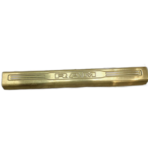 MOLDURA DA SOLEIRA PORTA DIANTEIRA ESQUE RAM 3500 LIMITED