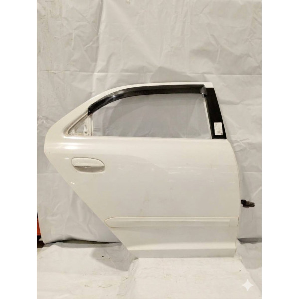 PORTA TRASEIRA DIREITA CHEVROLET COBALT GRAPHITE BRANCO 2015
