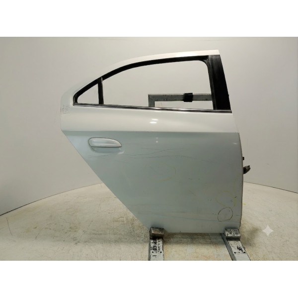 PORTA TRASEIRA DIREITA CHEVROLET ONIX HATCH LTZ 1.4 2014/15