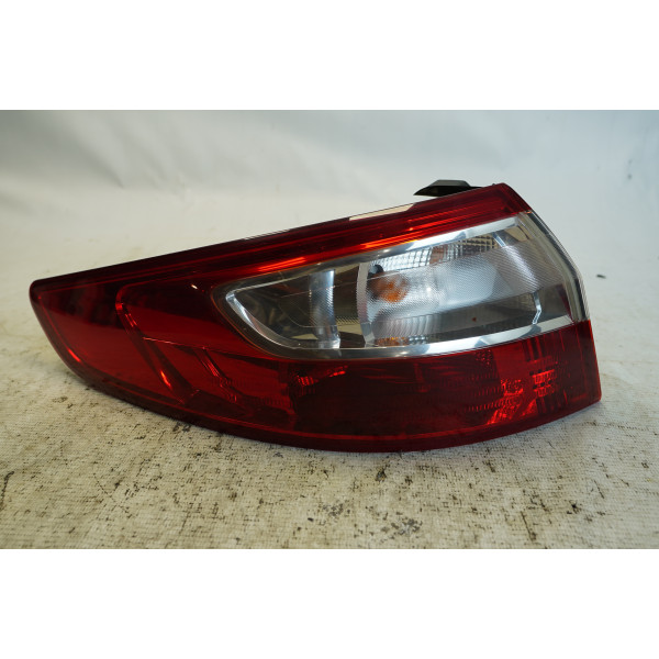 LANTERNA TRASEIRA DIREITA RENAULT FLUENCE SED. DYNA 2.0 2012