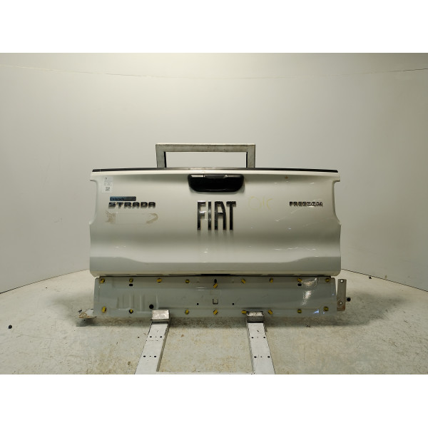 TAMPA TRASEIRA BRANCA FIAT STRADA FREEDOM 1.3 FLEX 2023/2024