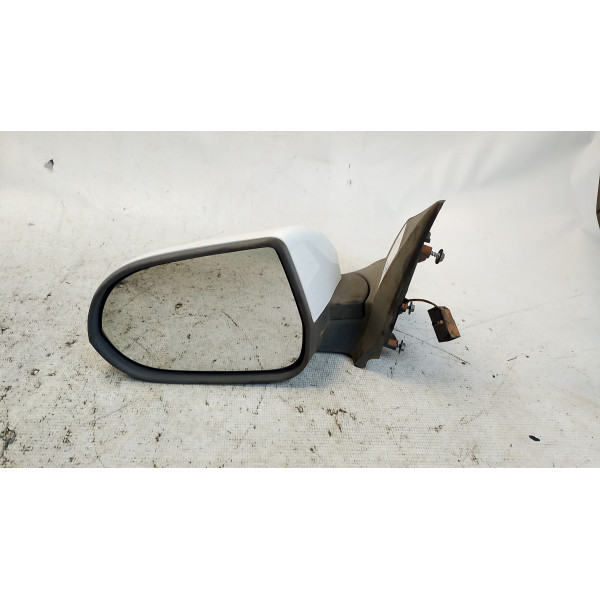 RETROVISOR ESQUERDO BRANCO CHEVROLET ONIX HATCH 2013/14