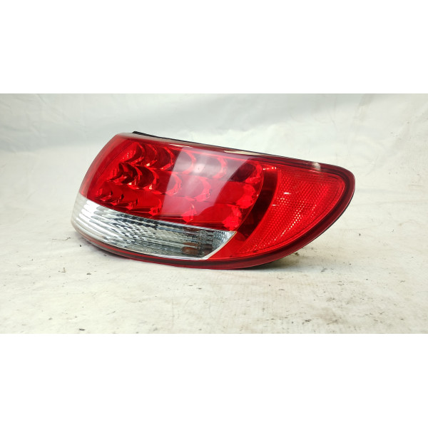 LANTERNA TRASEIRA DIREITA HYUNDAI AZERA GLS 3.3 V6 2008/2009