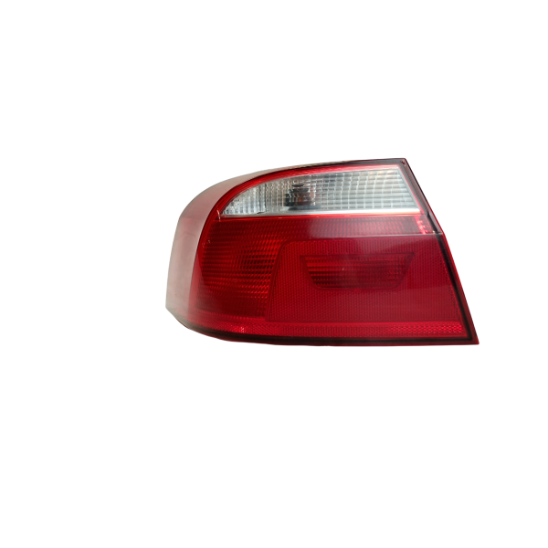 LANTERNA TRASEIRA ESQUERDA VOLKSWAGEN VOYAGE 1.0 FLEX 22/23