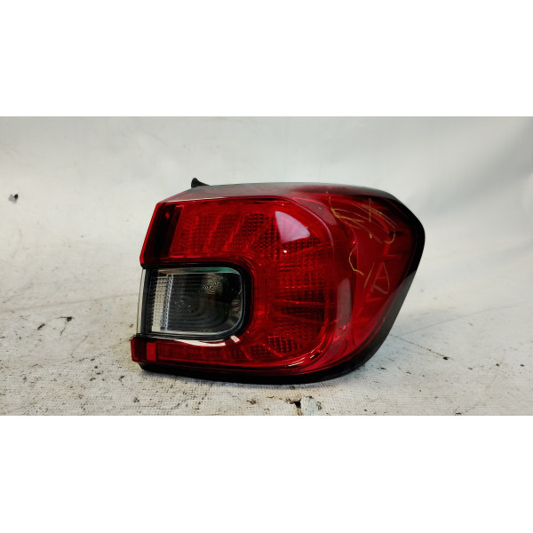 LANTERNA TRASEIRA DIREITA FIAT ARGO DRIVE 1.0 2020