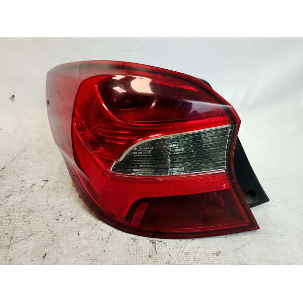 LANTERNA TRASEIRA ESQUERDA FORD KA 1.0 SE PLUS TIVCT 2020/21