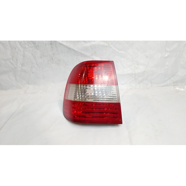 LANTERNA TRASEIRA ESQUERDA VOLKSWAGEN POLO SEDAN 1.6 FL 2006