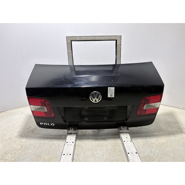 TAMPA TRASEIRA PRETA VOLKSWAGEN POLO SEDAN 1.6 MI 2006