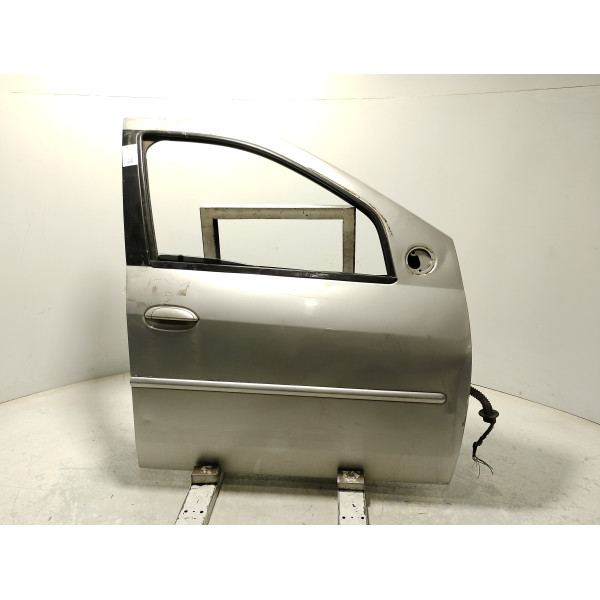 PORTA DIANTEIRA DIREITA PRATA RENAULT LOGAN EXP. UP 2012/13