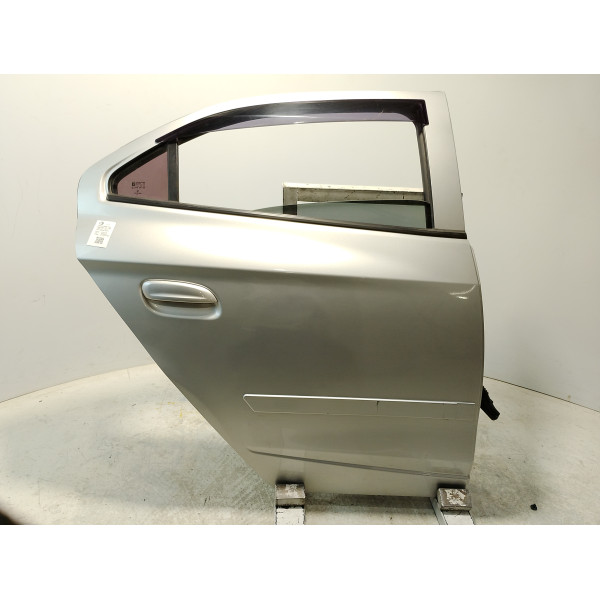 PORTA TRASEIRA DIREITA PRATA CHEVROLET PRISMA SED. LT 2016