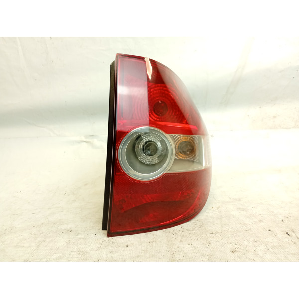 LANTERNA TRASEIRA DIREITA VOLKSWAGEN FOX CITY 1.0 MI 2006