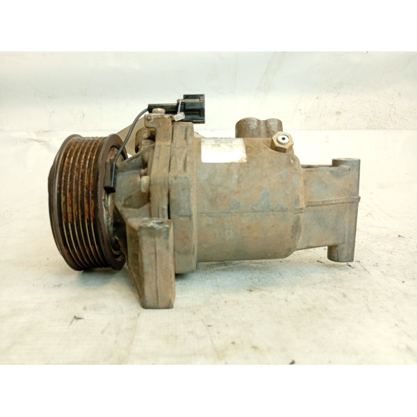 COMPRESSOR AR-CONDICIONADO NISSAN VERSA SL 1.6 16V 2013/14