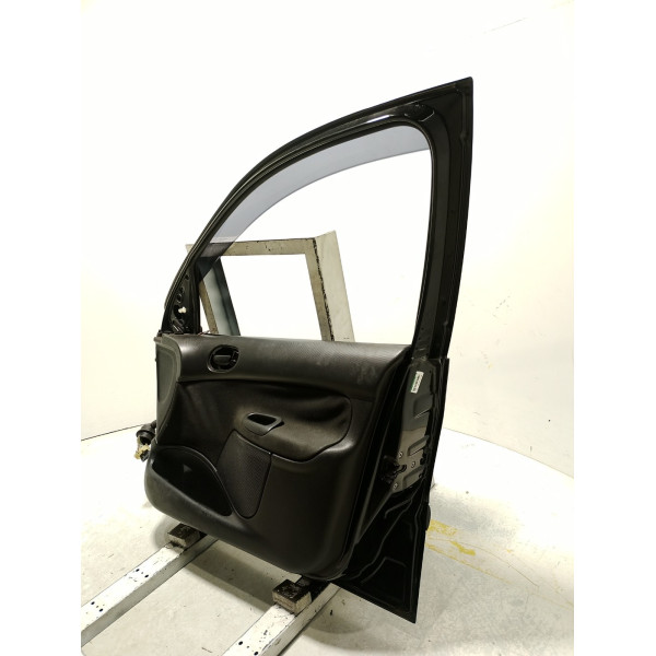 PORTA DIANTEIRA DIREITA PEUGEOT  207 XR 1.4 FLEX 8V 08/09