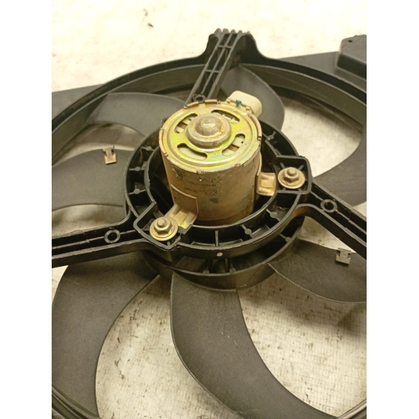 ELETROVENTILADOR FIAT PALIO ELX 1.3 MPI FLEX 2004