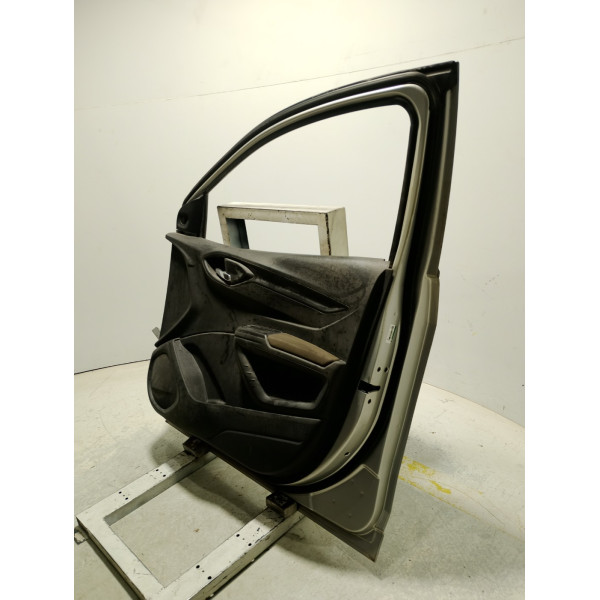 PORTA DIANTEIRA DIREITA CHEVROLET PRISMA SED. LT 1.0 13/14
